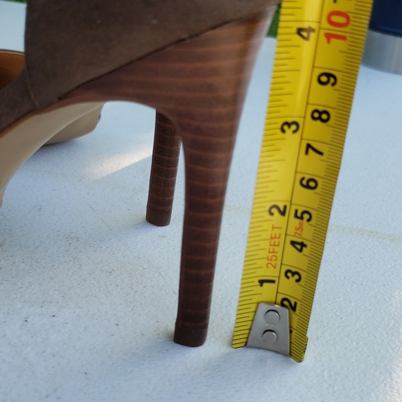 LOFT Shoes - Picture 5 of 5